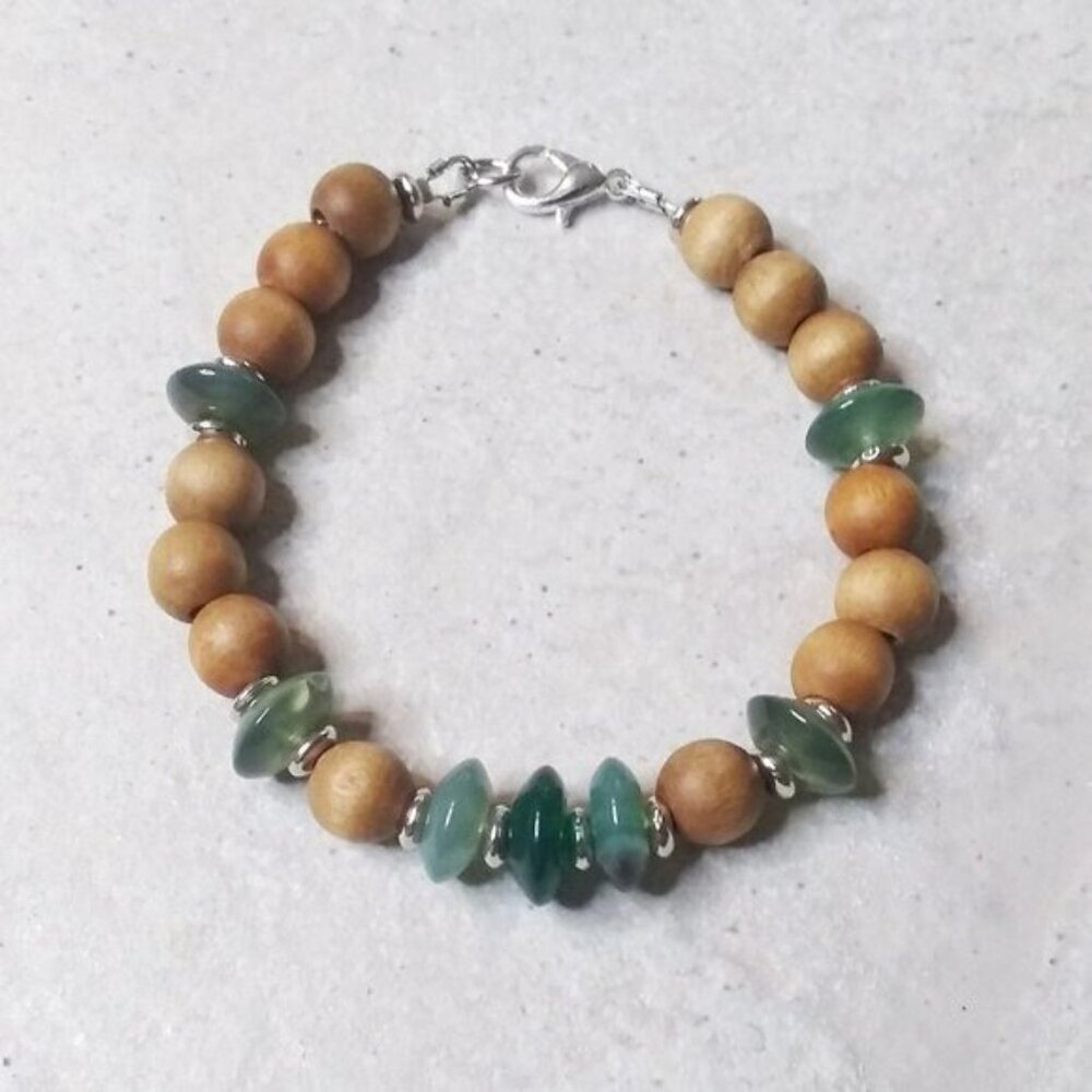 3/$25! Green Agate & Sandalwood Beaded Bracelet 6.75
